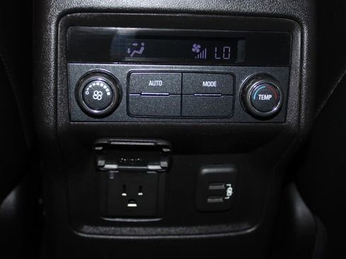 Used 2019 GMC Acadia SLT image 21