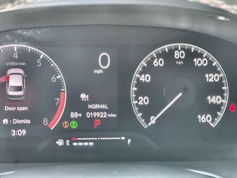 Used 2025 Honda Civic Sport image 19