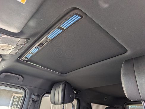 Used 2022 Mercedes-Benz G 550 image 23