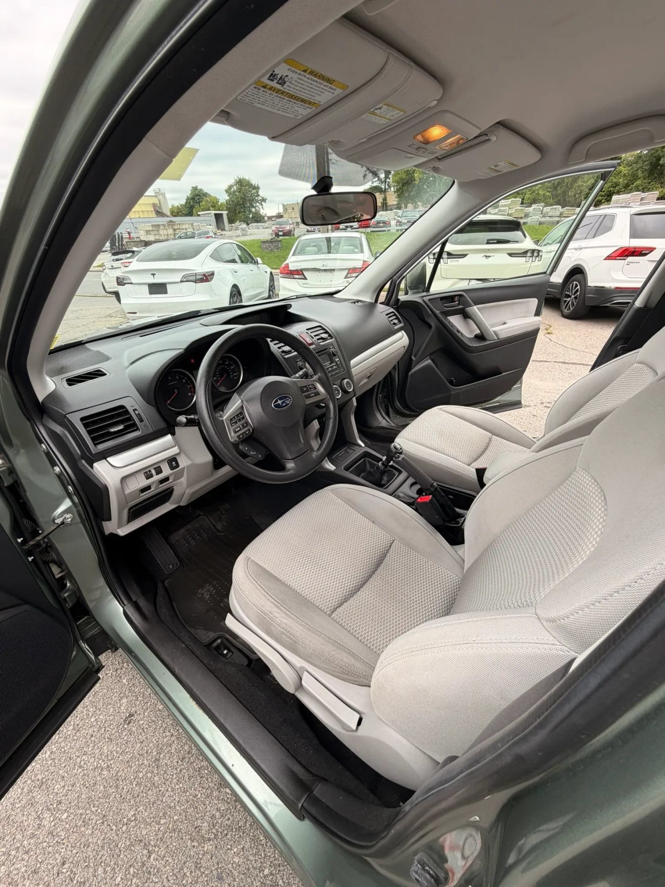 Used 2015 Subaru Forester 2.5i AWD/4WD image 5