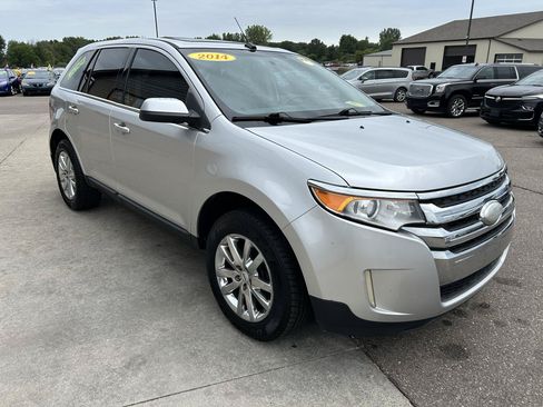 Used 2014 Ford Edge Limited w/ Driver Entry Package AWD/4WD image 3