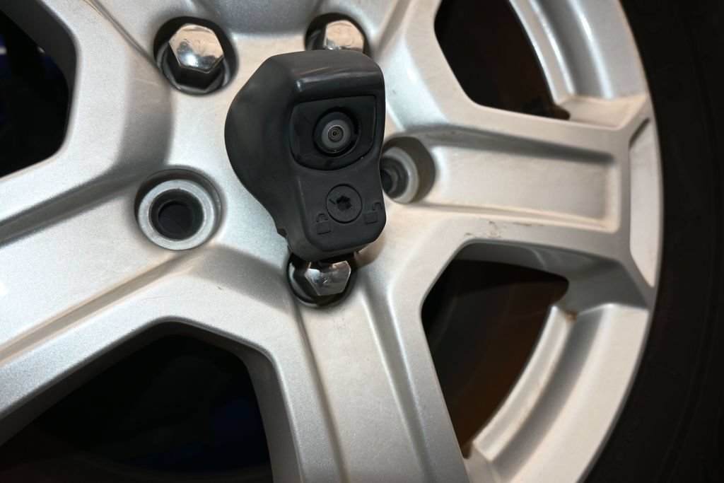 Used 2018 Jeep Wrangler Unlimited Sport S AWD/4WD image 37