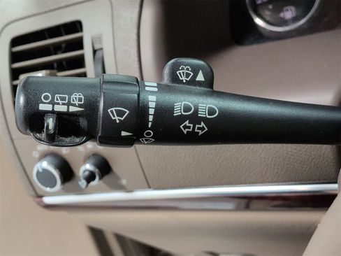 Used 2005 Buick Terraza CX image 26