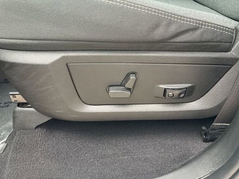 Used 2022 RAM 1500 Classic Warlock w/ Electronics Group image 18