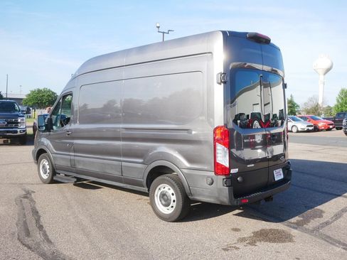 Used 2019 Ford Transit 250 148 High Roof RWD image 7