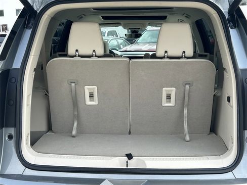 Used 2023 GMC Acadia Denali w/ Denali Ultimate Package image 14