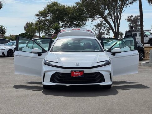 Used 2026 Toyota Camry LE FWD image 28