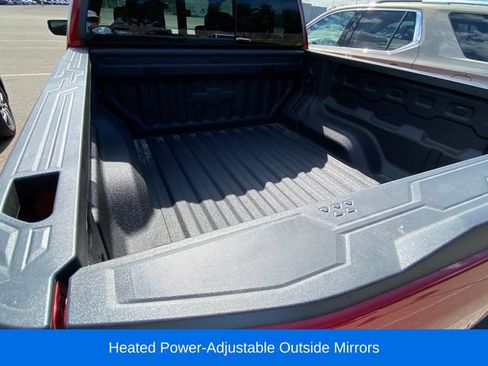 Used 2024 Chevrolet Colorado LT w/ LT Convenience Package AWD/4WD image 11