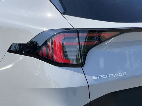 New 2027 Kia Sportage EX AWD/4WD image 14