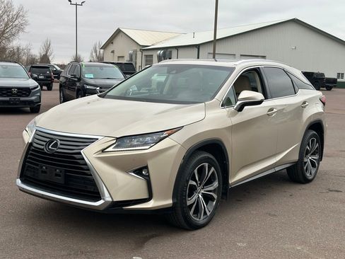 Used 2019 Lexus RX 350 AWD image 4