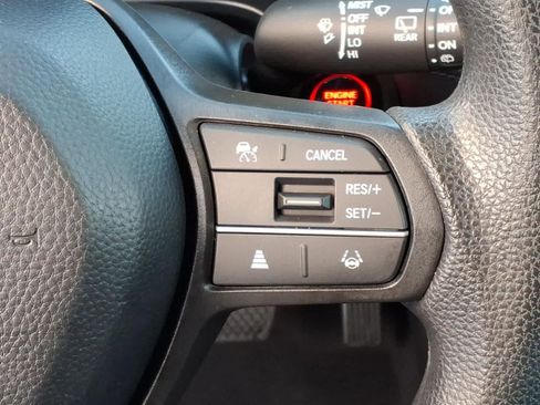 Certified 2024 Honda HR-V LX image 18