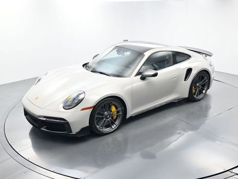 Used 2025 Porsche 911 Turbo S w/ Exterior Sport Package image 38