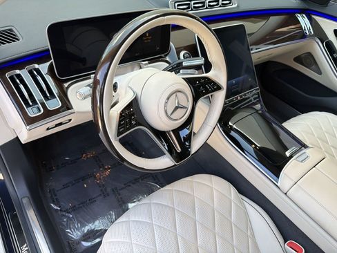 Certified 2023 Mercedes-Benz S 500 4MATIC image 4
