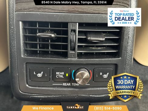 Used 2014 Toyota Avalon Limited w/ Technology Package FWD image 36