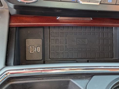 Used 2022 Ford F250 King Ranch w/ King Ranch Ultimate Package AWD/4WD image 19