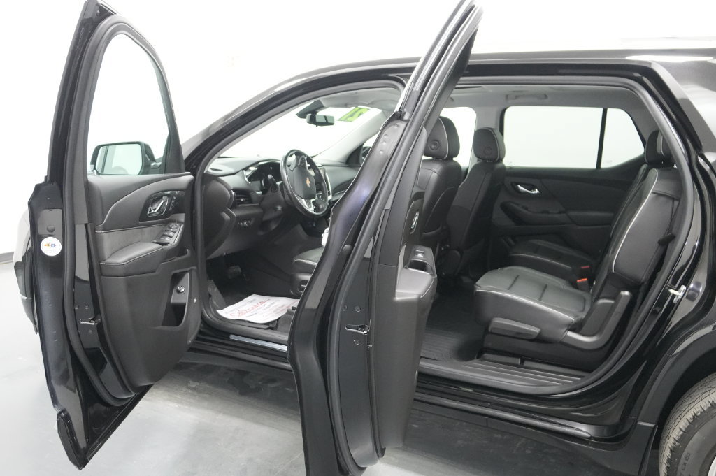 Used 2021 Chevrolet Traverse High Country AWD/4WD image 25