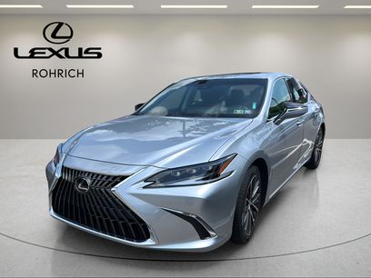 Certified 2024 Lexus ES 300h w/ Premium Package