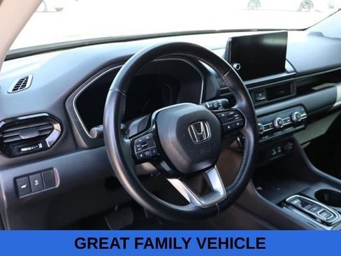 Used 2023 Honda Pilot EX-L image 15