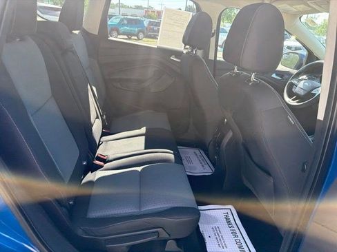 Used 2017 Ford Escape SE AWD/4WD image 18