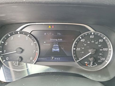 Used 2022 Nissan Frontier SV RWD image 3