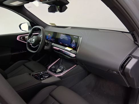 New 2026 BMW X3 xDrive30 w/ Premium Package image 30