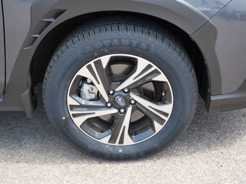Used 2024 Subaru Crosstrek 2.0i Premium AWD/4WD image 15