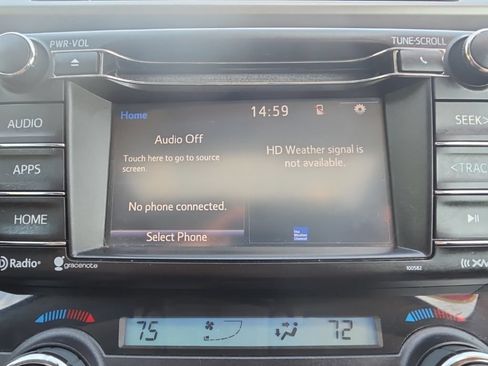 Used 2016 Toyota RAV4 XLE AWD/4WD image 19