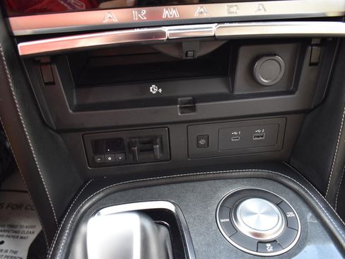 Used 2024 Nissan Armada SV image 39