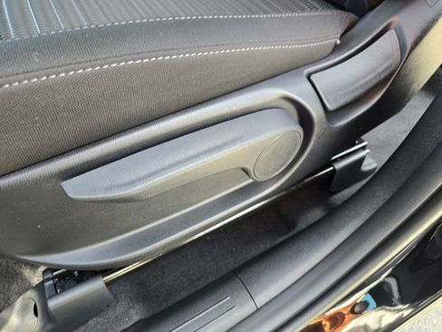 New 2026 Kia Sorento LX image 23