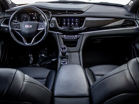 Used 2024 Cadillac XT6 Premium Luxury w/ Platinum Package image 23