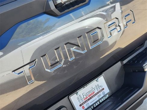 New 2026 Toyota Tundra SR image 7