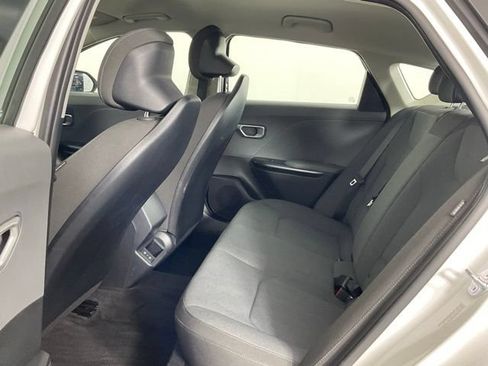 Used 2025 Kia K4 FWD image 14