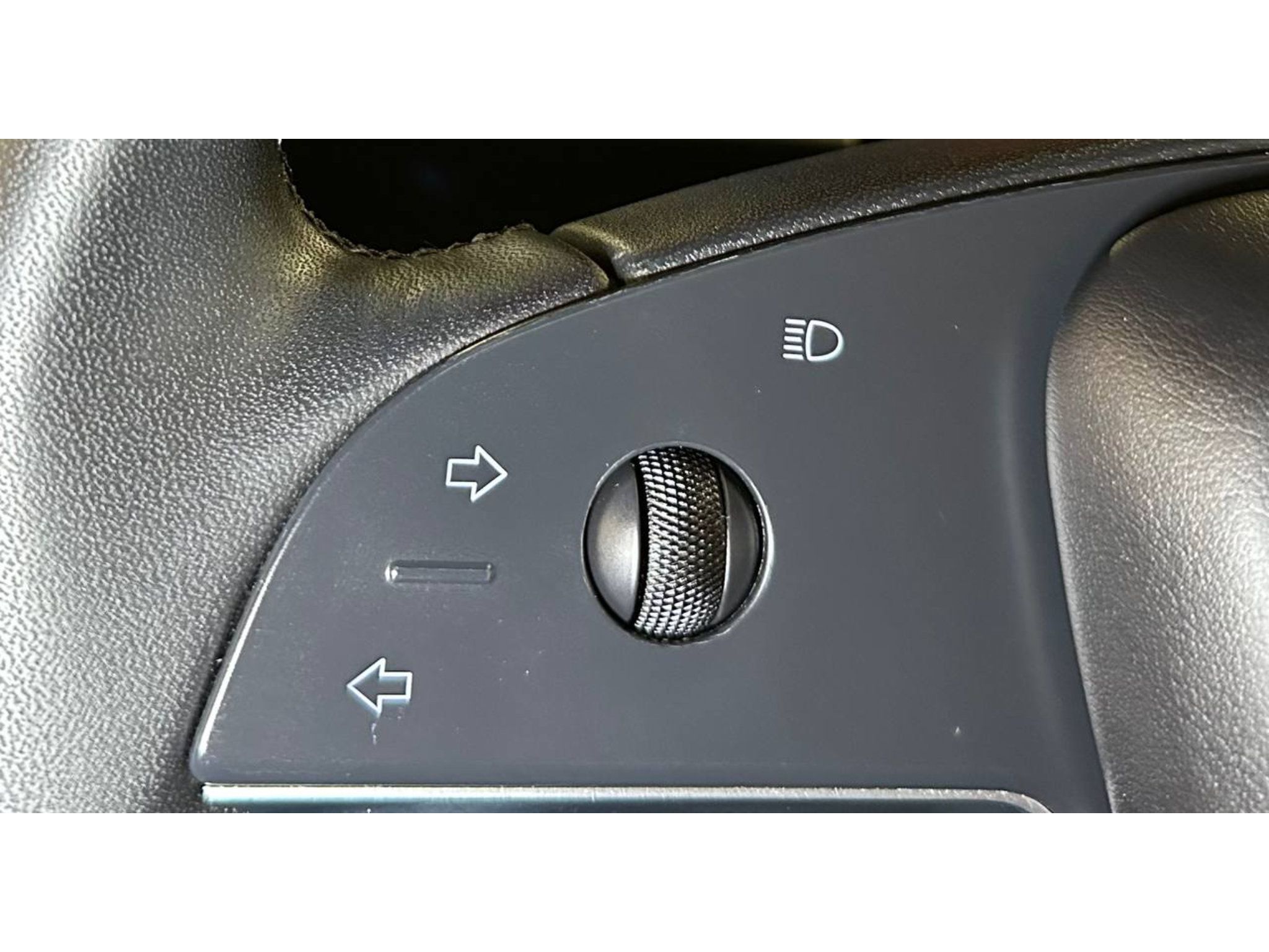 Used 2024 Tesla Model S AWD/4WD image 25
