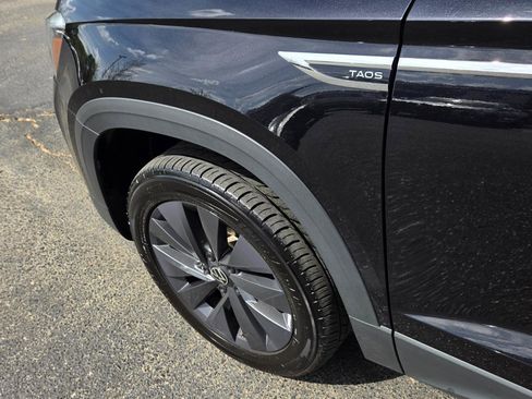 Used 2024 Volkswagen Taos S image 14