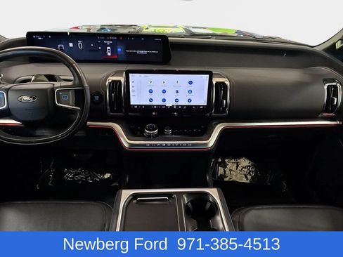 Used 2025 Ford Expedition Max Platinum w/ Stealth Performance Package AWD/4WD image 19