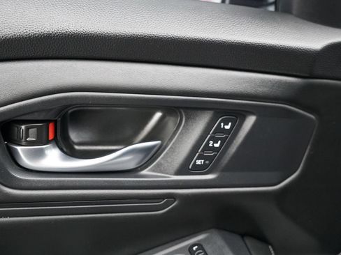 Used 2024 Honda Accord Sport image 26