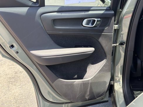 Used 2021 Volvo XC40 P8 Recharge AWD/4WD image 20