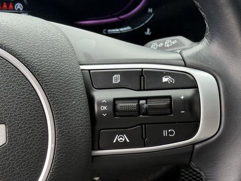 Used 2024 Kia Sportage EX FWD image 14