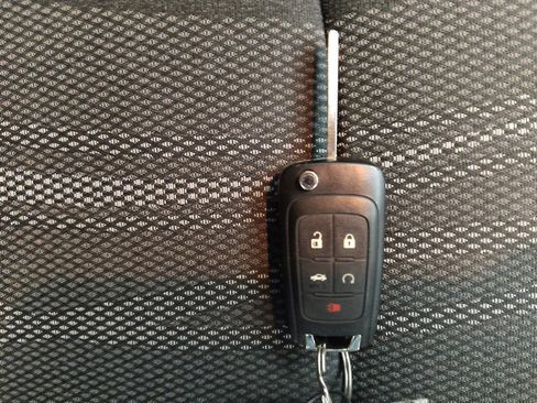 Used 2016 Chevrolet Sonic LT FWD image 32