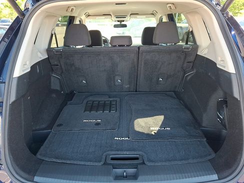 Used 2024 Nissan Rogue SV AWD/4WD image 29