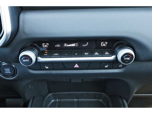 Certified 2025 MAZDA CX-50 AWD 2.5 S w/ Preferred Package image 24