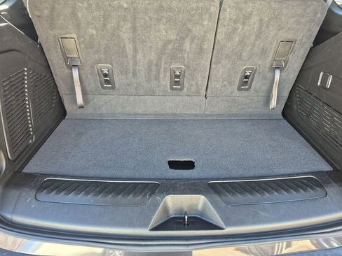 Used 2024 Chevrolet Tahoe LT image 24