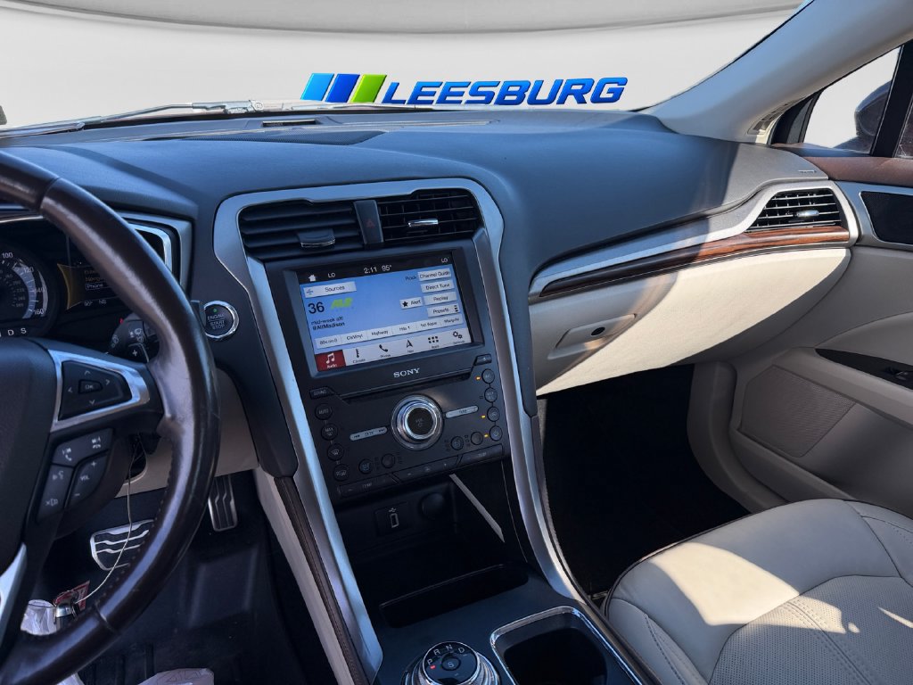Used 2017 Ford Fusion Platinum AWD/4WD image 12