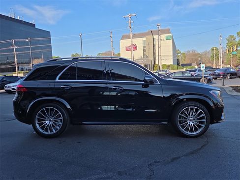 Certified 2025 Mercedes-Benz GLE 580 4MATIC image 6