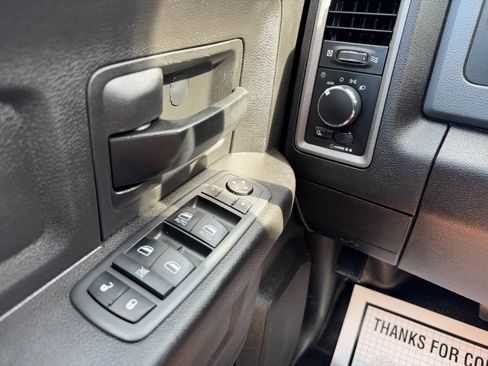 Used 2019 RAM 1500 Tradesman w/ Popular Equipment Group AWD/4WD image 17
