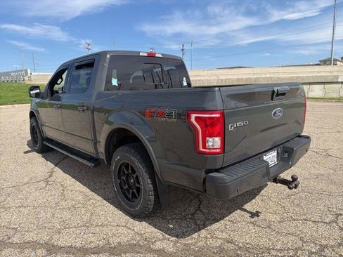 Used 2017 Ford F150 XLT w/ Equipment Group 302A Luxury image 4