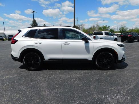 Used 2023 Honda CR-V Sport Touring image 2