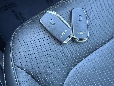 Used 2022 Kia EV6 Wind AWD/4WD image 44