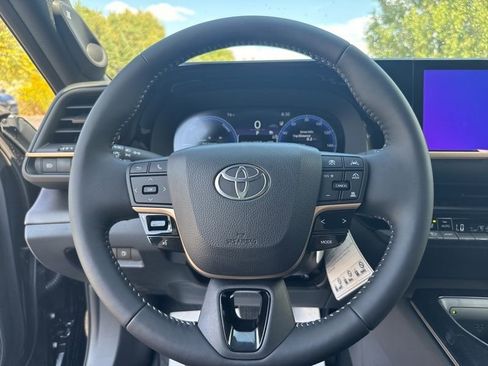 New 2026 Toyota Crown AWD/4WD image 12