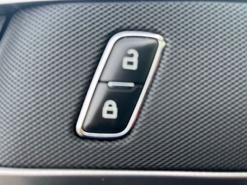 Used 2020 Ford Fusion S FWD image 11